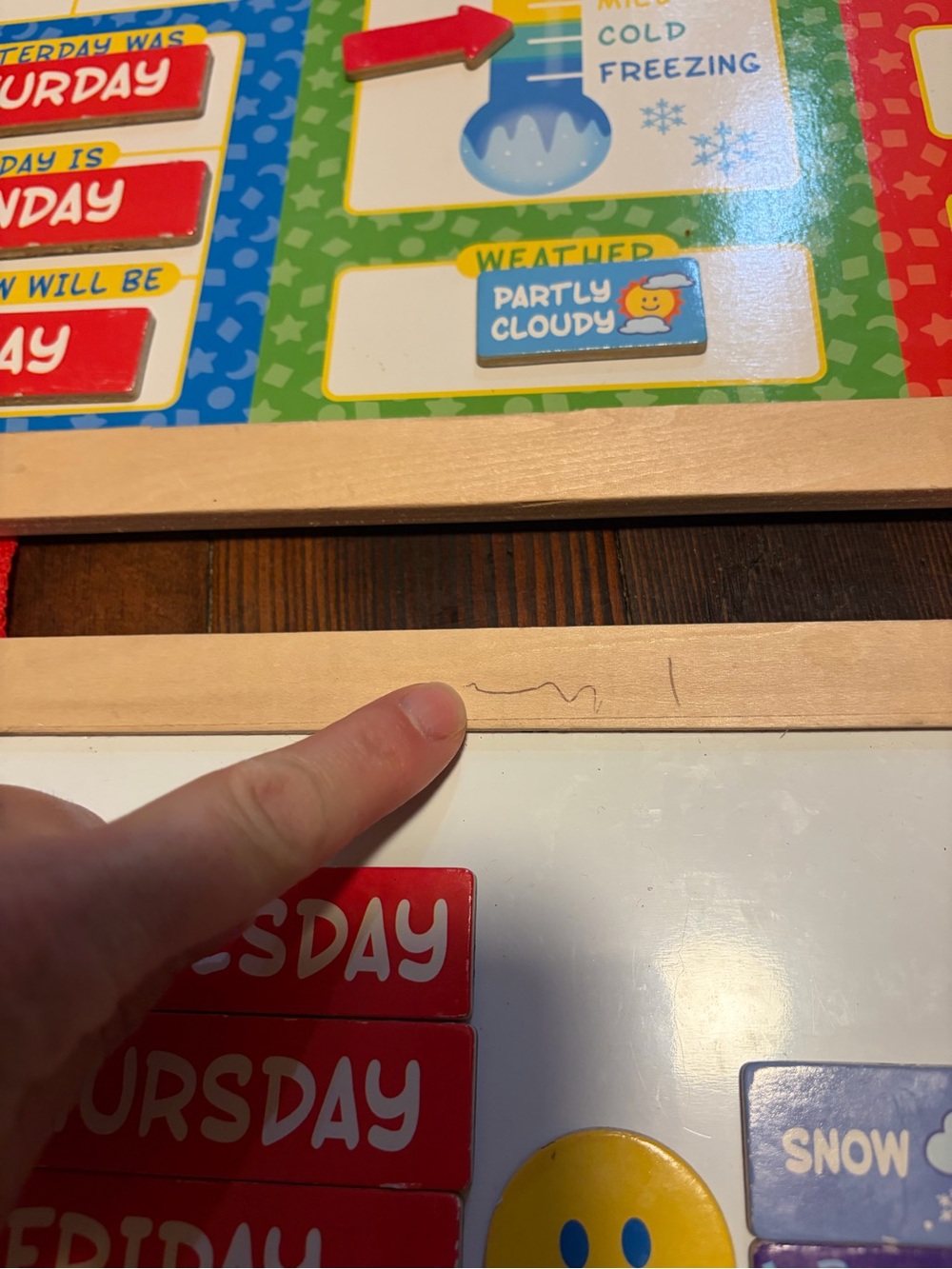 Melissa & Doug My Daily Calendar - Preschool Educational Calendar days, weather - Picture 3 of 6